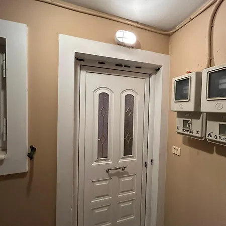 Apartment ολοκληρο διαμερισμα κοντα στη θαλασσα καστελοκαμπος πατρα *